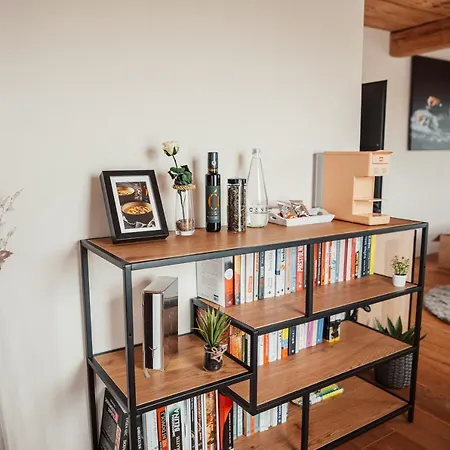 Kocbek Since 1929 Apartman *