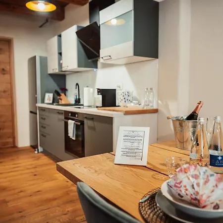 Kocbek Since 1929 Apartman