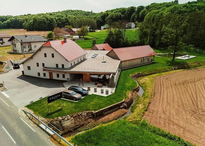 アパート Kocbek Since 1929 スヴェティ・ユリイ・オプ・シュチャヴニツィ