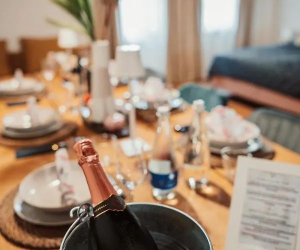 Kocbek Since 1929 * スヴェティ・ユリイ・オプ・シュチャヴニツィ